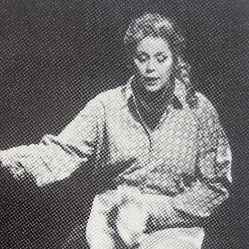 1991 - Linda Roark-Strummer performs on the Tulsa Opera stage